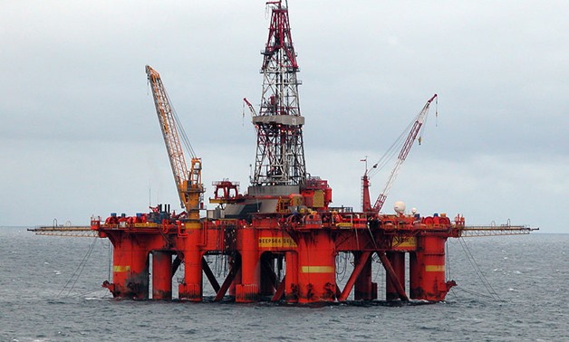Oil platform-Erik Christensen via Wikimedia