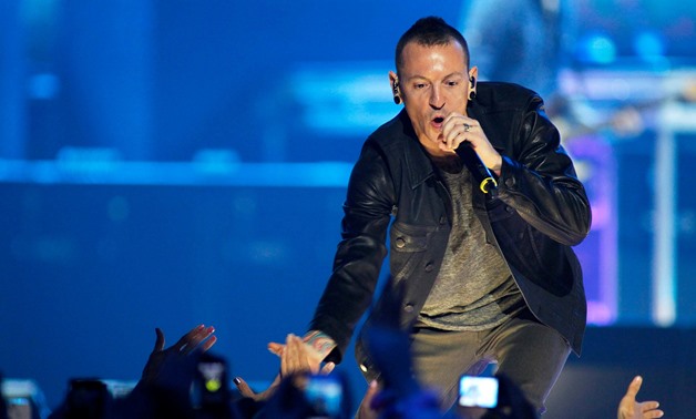 Chester Bennington of the band Linkin Park performs during the second day of the 2012 iHeartRadio Music Festival at the MGM Grand Garden Arena in Las Vegas, Nevada September 22, 2012. REUTERS/Steve Marcus