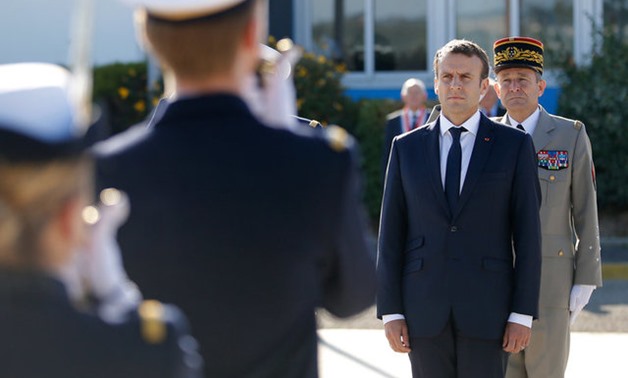 French President Emmanuel Macron and Chief of the Defence Staff French Army General Pierre de Villiers attend a visit to the Ile Longue Defence unit, submarine navy base, in Crozon near Brest, western France, July 4, 2017. Picture taken July 4, 2017. REUT