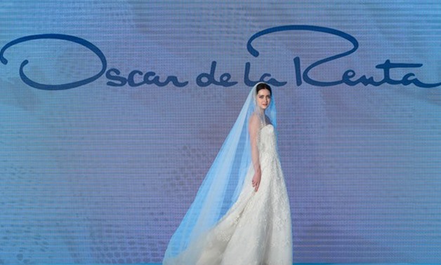 Oscar De La Renta Wedding Gown- Intercontinental Hong Kong (Flickr)