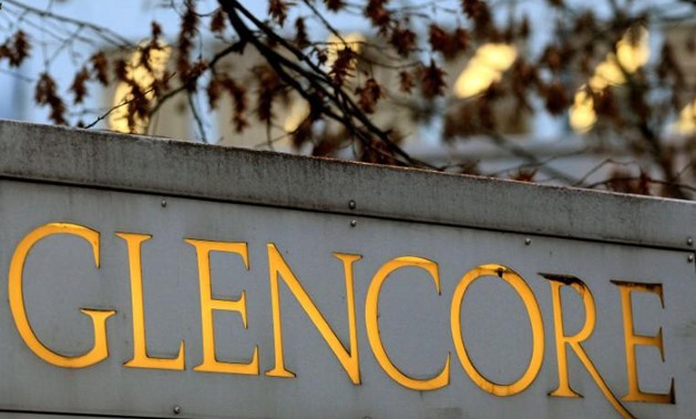 FILE PHOTO: The logo of commodities trader Glencore is pictured in front of the company's headquarters in the Swiss town of Baar November 20, 2012.
Arnd Wiegmann
