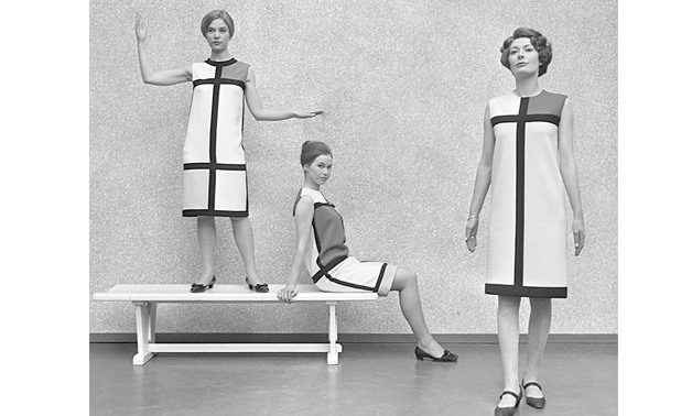 Mondriaanmode door Yves Saint Laurent (1966)- Wikimedia Commons