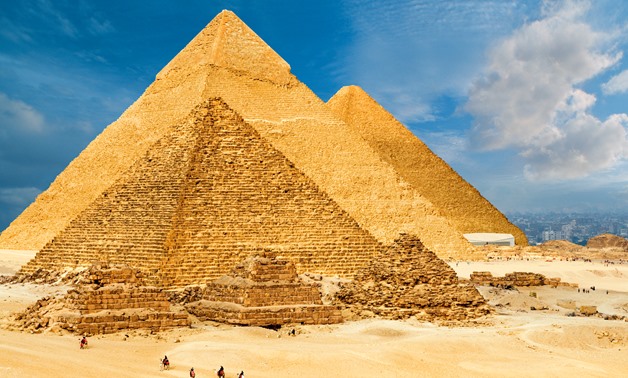 The Pyramids of Giza - Wikimedia Commons 