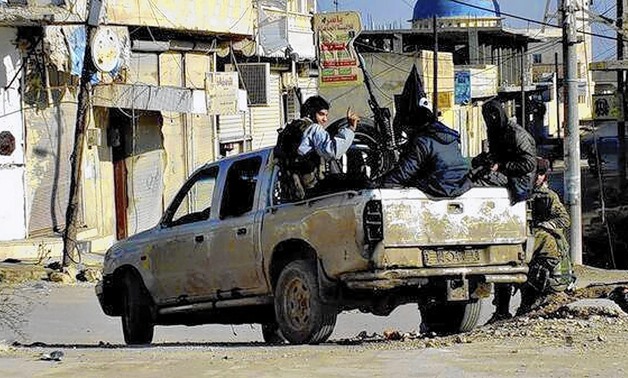 2,000 Islamic State fighters are estimated to remain in the Syrian city of Raqqa - Reuters