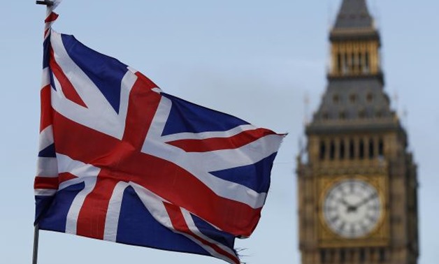 EU commission sees UK payments continuing to 2020 - Reuters