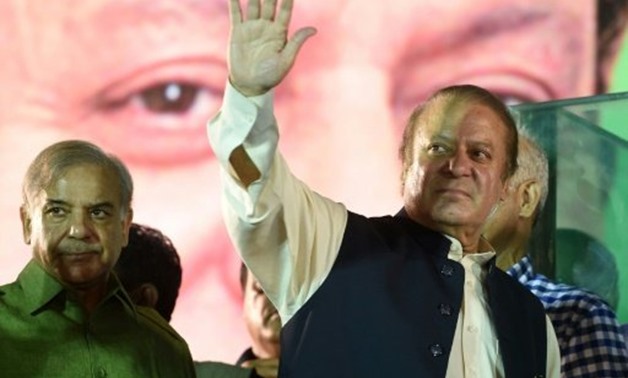 © AFP | Sharif has been addressing crowds along the route that connects the capital to his party's eastern stronghold after Pakistan's top court deposed him last month following a corruption investigation
