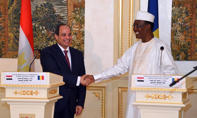 Abdel Fatah al-Sisi (L) and his Chadian counterpart Idriss Deby Itno (R) - Press Photo