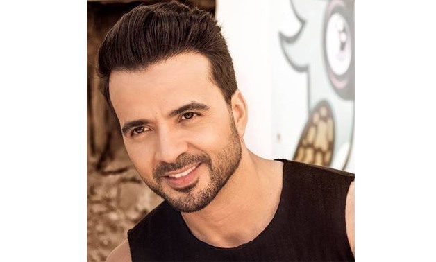  Luis Fonsi-Facebook Official Page