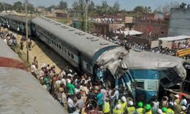 At least 60 killed in India train derailment - Reuters 
