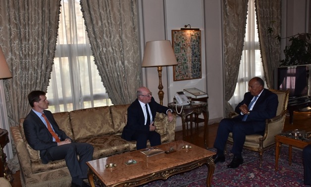 Foreign minister Sameh Shoukri and UK minster Alistair Burt during their meeting – press photo