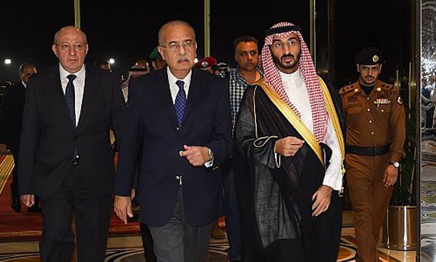 Egyptian Prime Minister Sherif Ismail arrives at Saudi Arbia for hajj - Press Photo