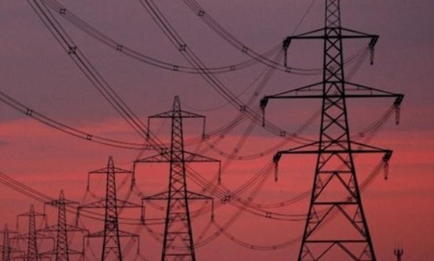 Electricity pylons - REUTERS-Phil Noble