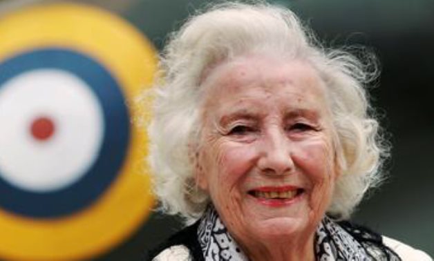  FILE PHOTO: Second World War British Forces Sweetheart Vera Lynn attends the Battle of Britain commemoration outside the Churchill War Rooms in London, Britain August 20, 2010. REUTERS/Luke MacGregor/File Photo