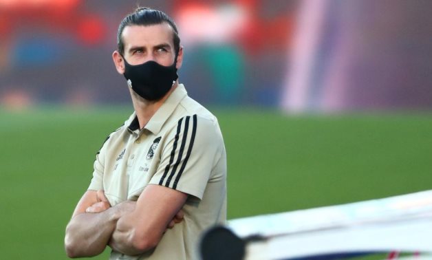 Real Madrid's Gareth Bale wearing a protective face mask before the match, as play resumes behind closed doors following the outbreak of the coronavirus disease (COVID-19) REUTERS/Sergio Perez