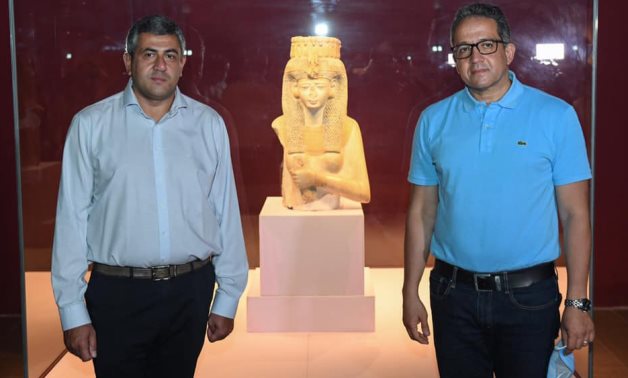 Egypt’s Min. of Tourism Khaled el-Anani [Right] and Zurab Pololikashvili, secretary-general of the WTO in Hurghada Museum – photo via Egypt’s Min. of Tourism & Antiquities 