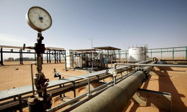 FILE PHOTO: A general view of the El Sharara oilfield, Libya December 3, 2014. REUTERS/Ismail Zitouny