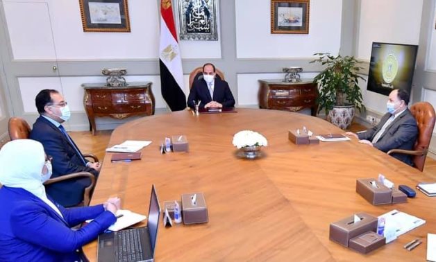 Sisi meets with Prime Minister Mostafa Madbouly, Health Minister Hala Zayed, Finance Minister Mohamed Maeet and Mohamed Awad Tag El-Din, the president’s advisor for health affairs – Presidency