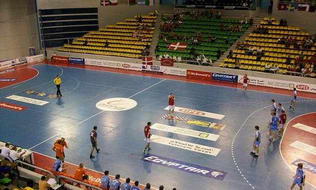 Action from 17th Men's Junior World Handball Championships in Cairo - Wikimedia Commons/Phevos87