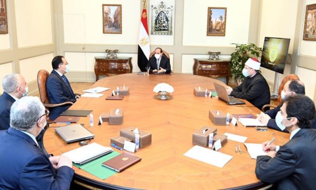 Egyptian president inspects mutual work between land reclamation, endowments authorities - The Presidency 
