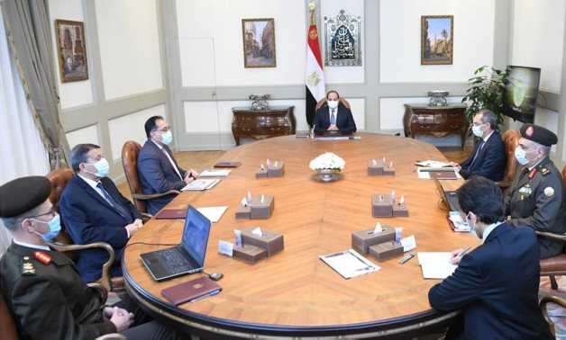Egypt’s President Abdel Fattah El Sisi meets with Prime Minister and state officials to follow up on technological infrastructure of government district – Presidency