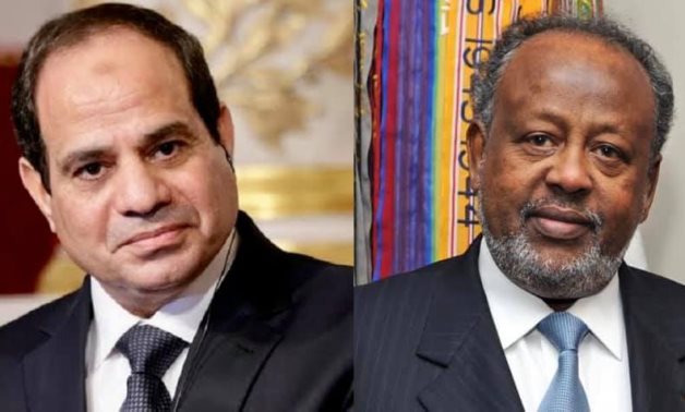 Egypt’s President Abdel Fattah El-Sisi (L) and his Djiboutian counterpart, Ismail Omar Guelleh (R)