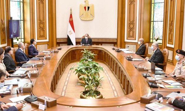 President Abdel Fattah El Sisi meets with the Cabinet on April 26, 2021- press photo