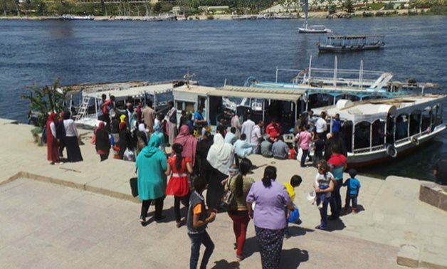 FILE - Egyptian families going for Nile cruising on Sham El-Nessim day - Egypt Today/Abdullah Salah