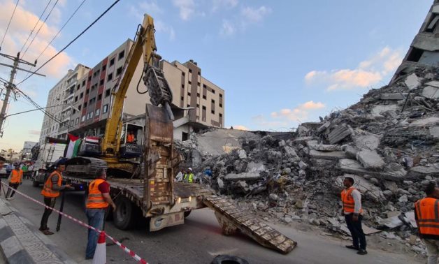 File- Misr Sinai Company sent engineering and technical equipment and crews to Gaza Strip to help remove the remains of the rubble, and start reconstruction works