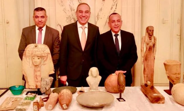 Secretary General of the Supreme Council of Antiquities (SCA) Mostafa Waziri said as many as 114 looted antiquities that were smuggled to France, are due to return home on Sunday - Ministry of Antiquities