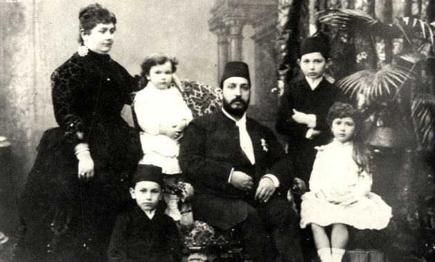 Khedive Tawfiq in a family photo - wikipedia