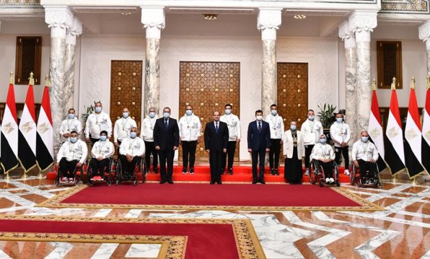 President Abdel Fattah El-Sisi on Thursday granted national medals of sport to Egypt’s seven medal winners and their trainers – Presidency 