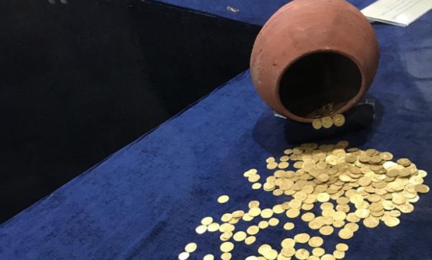 File: The pieces of gold in the exhibition.