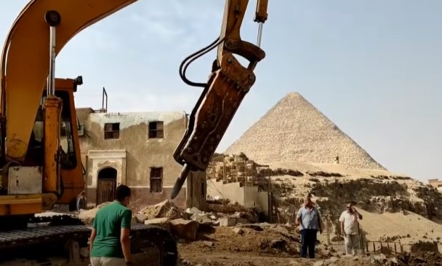 Egypt reveals development plan to Giza Pyramids vicinity 