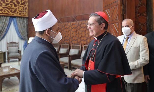 Al-Azhar Grand Imam Ahmed El Tayeb meets with Cardinal Miguel Ángel Ayuso, President of the Pontifical Council for Interreligious Dialogue - 4 December 2021