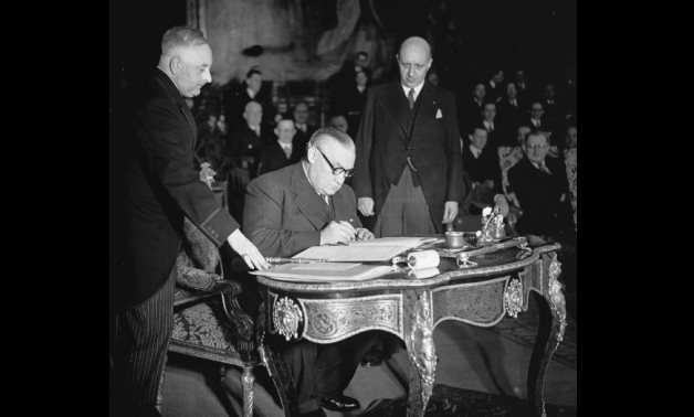 Signing by British Foreign Secretary Bevin - Wikipedia/Noske, J.D. / Anefo
