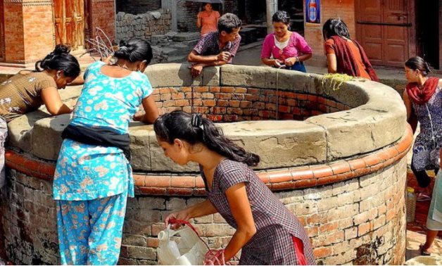 Women draw water from a well in Nepal. PHOTO:WikimediaImages/Pixabay