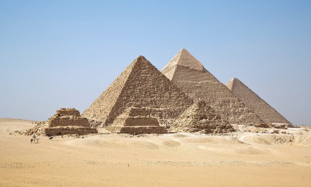 Great Pyramids of Giza - Wikimedia Commons