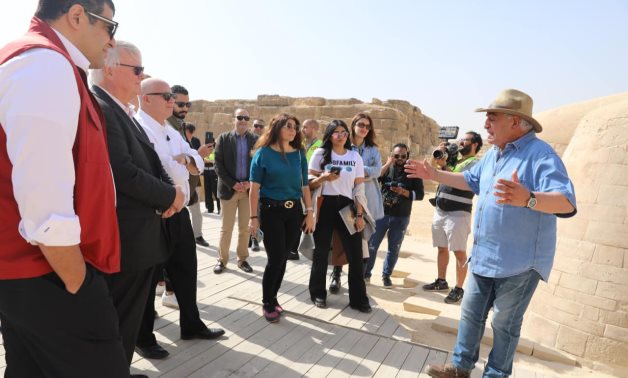 Architect of Burj Khalifa Adrian Smith visits Great Pyramids of Giza, Great Sphinx - Min. of Tourism & Antiquities