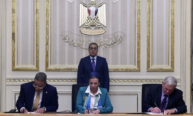 Signing of an MoU between the Egyptian government and Energy 3 at the Cabinet's headquarters in Cairo. May 16, 2022. Press Photo 