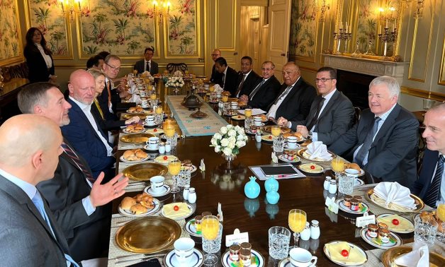 Meeting of Minister of Foreign Affairs Sameh Shokry with representatives of the UK business community and funding institutions in London. July 6, 2022. Press Photo Lon 