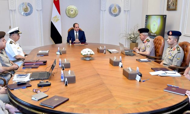 Egyptian President Abdel Fattah El-Sisi follows up on progress in the establishment of the unified national network for emergency and public safety 