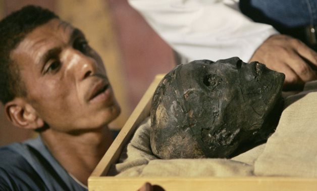 Tutankhamun's mummy - social media