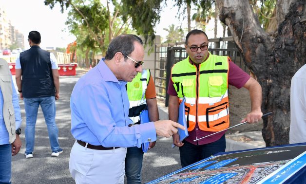 President Abdel Fattah El-Sisi makes an inspection tour of the development of a number of roads and axes in Greater Cairo.- press photo