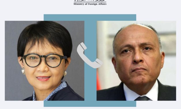 Egyptian Foreign Minister Sameh Shoukry received a phone call from his Indonesian counterpart Retno Marsudi- press photo