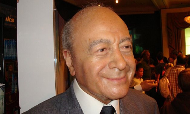 Wax sculpture of Mohammed Al-Fayed, Madame Tussauds, London, July 2009- CC via Wikimedia