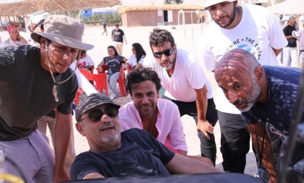 Mohamed Emam and Sherif Arafa along with the cast of El Leb Ma’aa El Eyal,