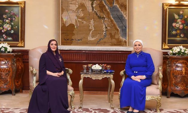 File- Egyptian First Lady Entissar El Sisi welcomed the wife of Sultan of Oman, Ahad bint Abdullah bin Hamad Al Busaidiyah- Press photo