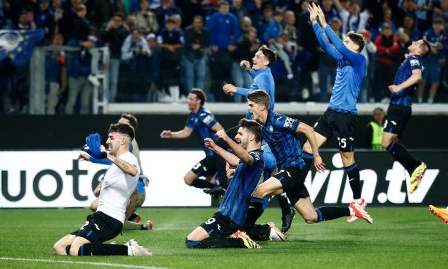 Atalanta players celebrate after the match REUTERS/Alessandro Garofalo 
