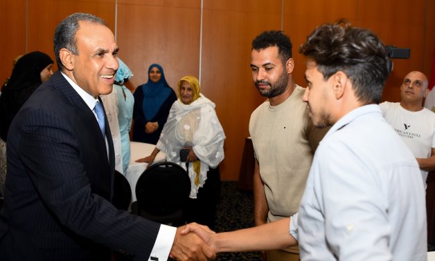 Abdelatty met with members of the Egyptian community in Mali on the evening of July 23- press photo