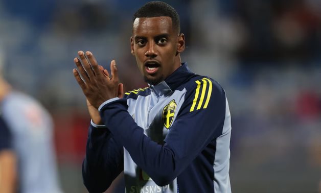 Sweden's Alexander Isak during the warm up before the match REUTERS/Valdrin Xhemaj/ File Photo 